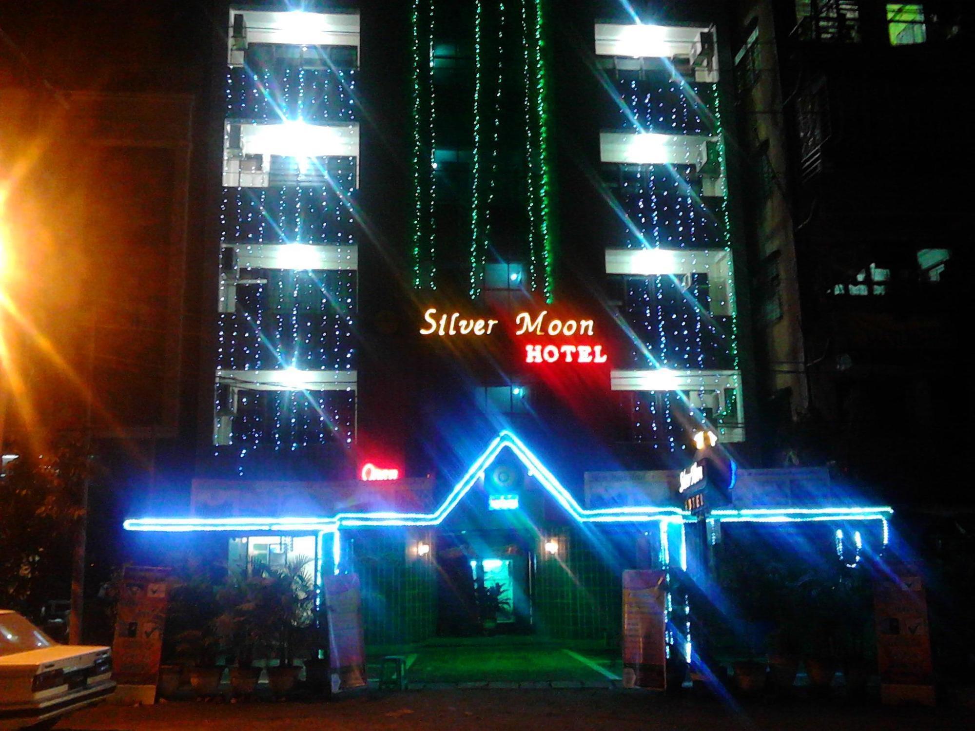 Silver Moon Hotel ย่างกุ้ง ภายนอก รูปภาพ
