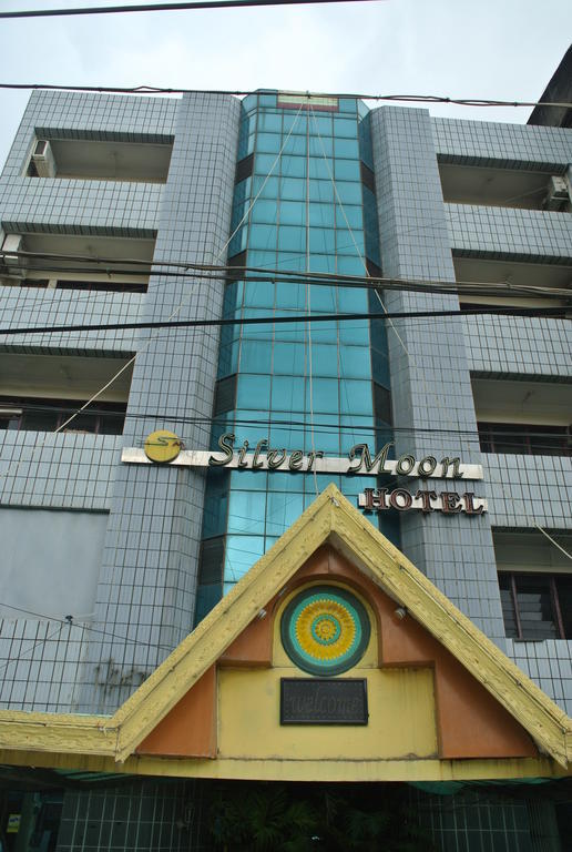 Silver Moon Hotel ย่างกุ้ง ภายนอก รูปภาพ